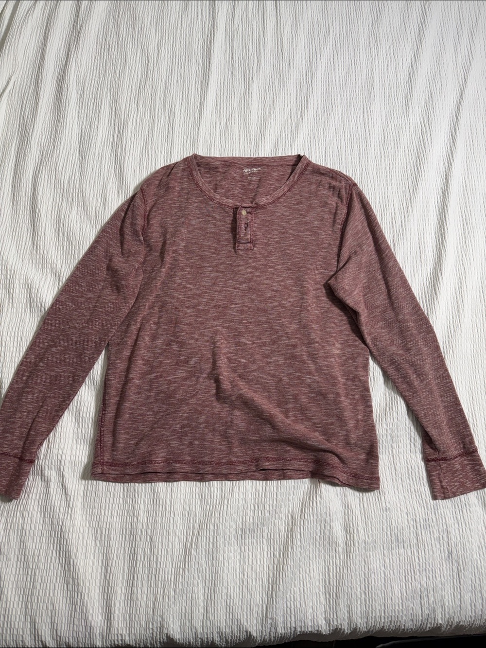 Arizona Jean Company Men's Long Sleeve Henley in Maroon Heather